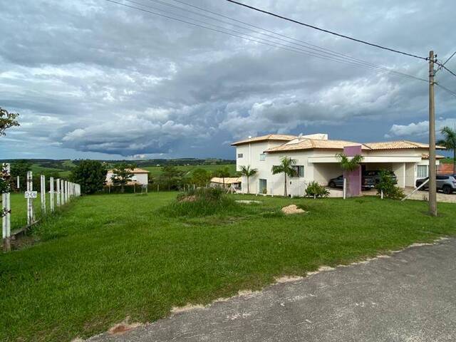 #TR 17 - Terreno em condomínio para Venda em Águas de São Pedro - SP - 3